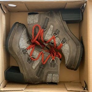 Sorel Blake Lace Boot